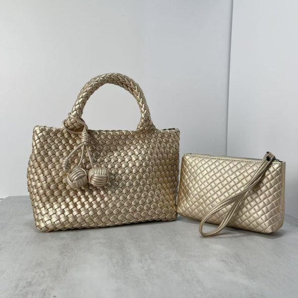 Túi xách dệt bằng da mềm