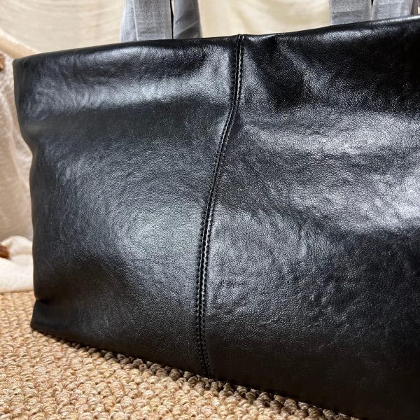 Túi xách tối giản cho phụ nữ