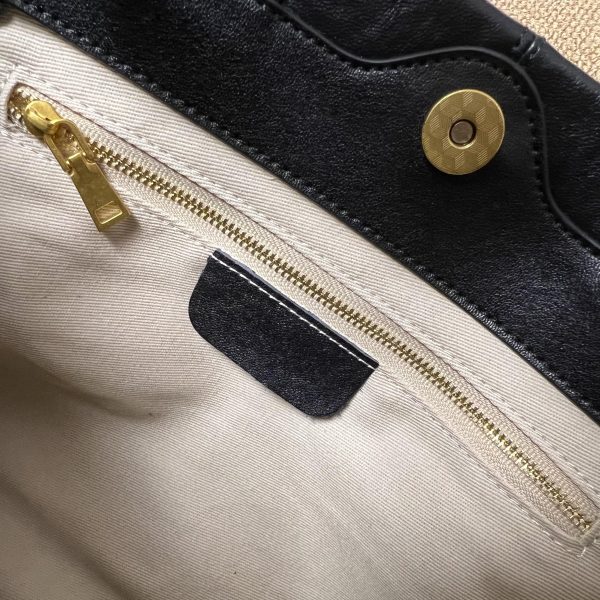 Túi xách tối giản cho phụ nữ