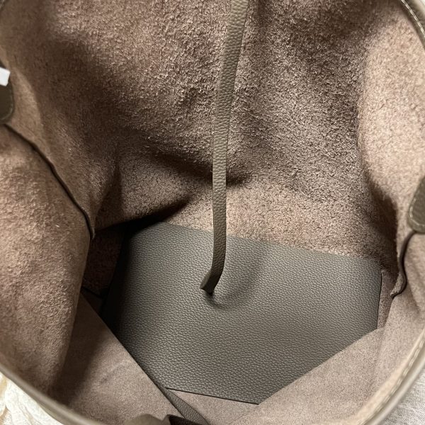 Túi xách vai công suất lớn