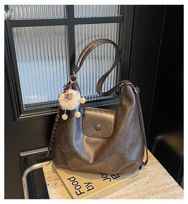 Túi Hobo công suất lớn