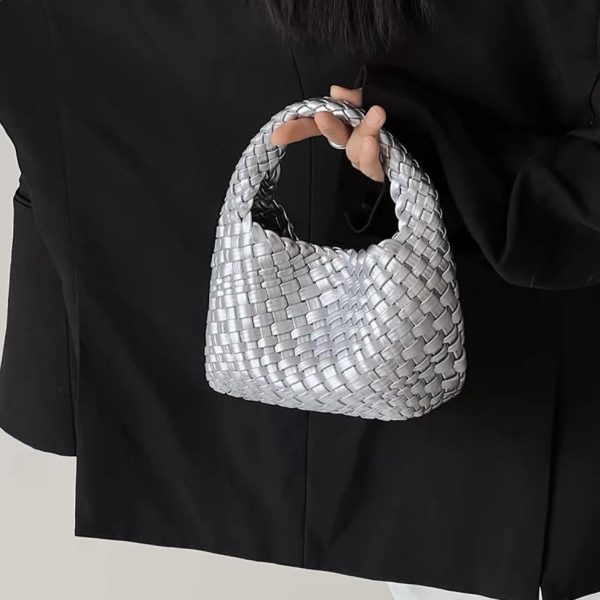 Túi xách nhỏ cho phụ nữ